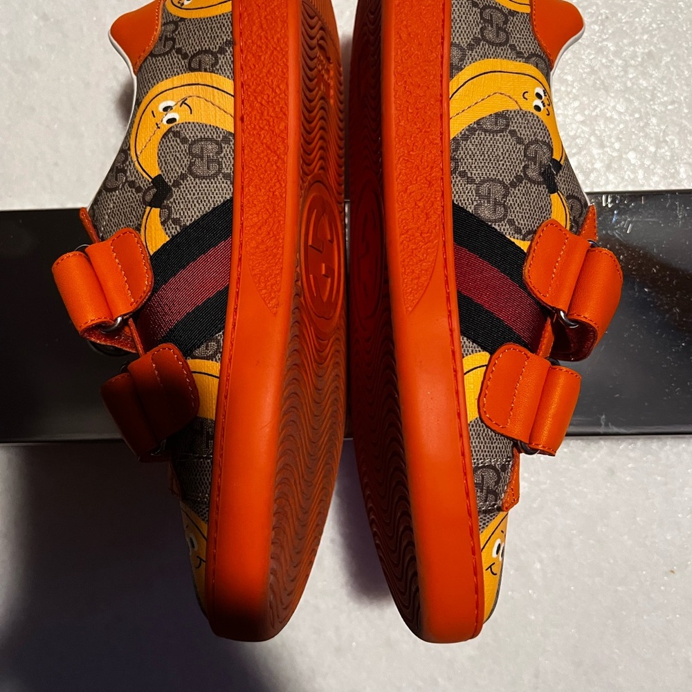 So Cool!
Gucci Kids 20mm Supreme Gg H2o Banana  Velcro Strap Sneakers Size 34(3) - Picture 7 of 9